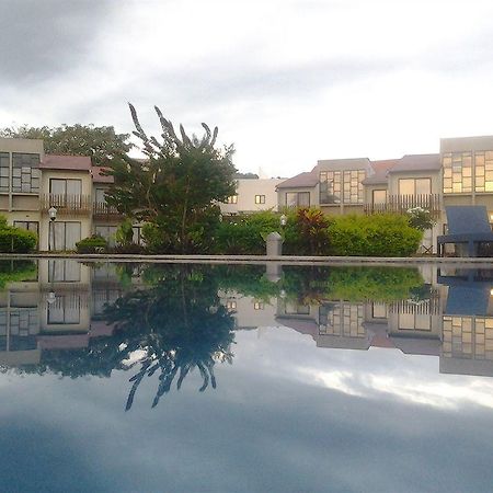 Luwansa Beach Resort Labuan Bajo Bagian luar foto