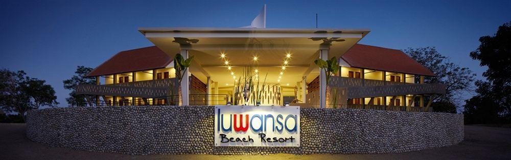 Luwansa Beach Resort Labuan Bajo Bagian luar foto